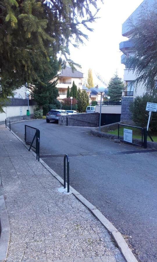 Tena Biescas Tourist Home מראה חיצוני תמונה